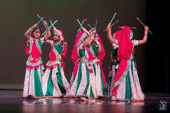 111_SakhiSangam2025_03 Jhumti Radha_8482