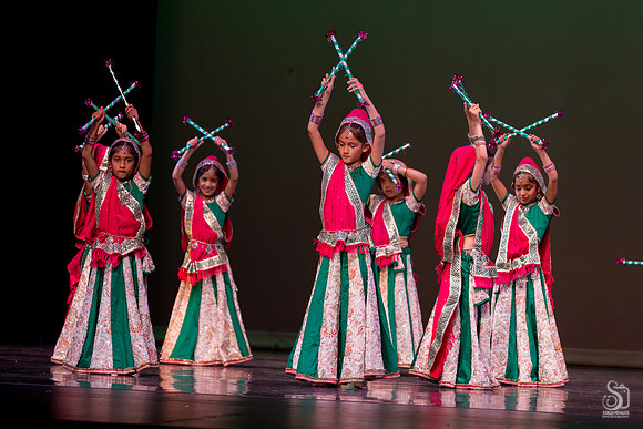 101_SakhiSangam2025_03 Jhumti Radha_8458