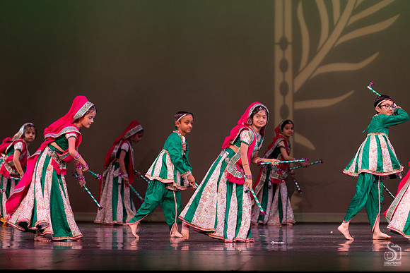 092_SakhiSangam2025_03 Jhumti Radha_8441