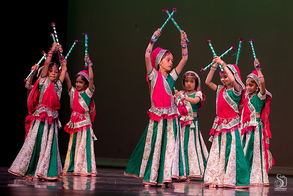 102_SakhiSangam2025_03 Jhumti Radha_8460