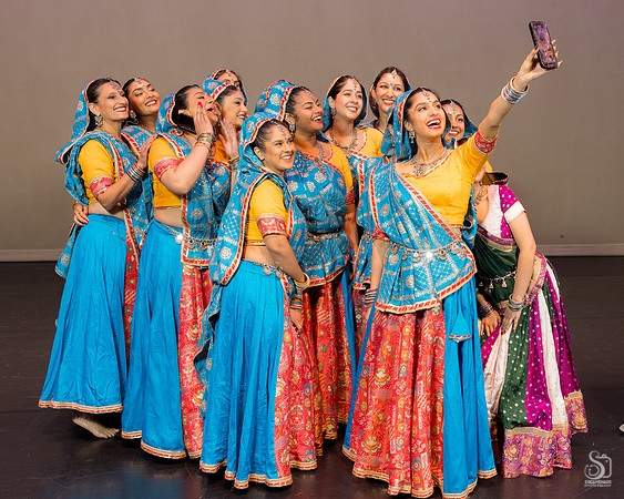 019_SakhiSangam2025_00 GroupPhotos_8080